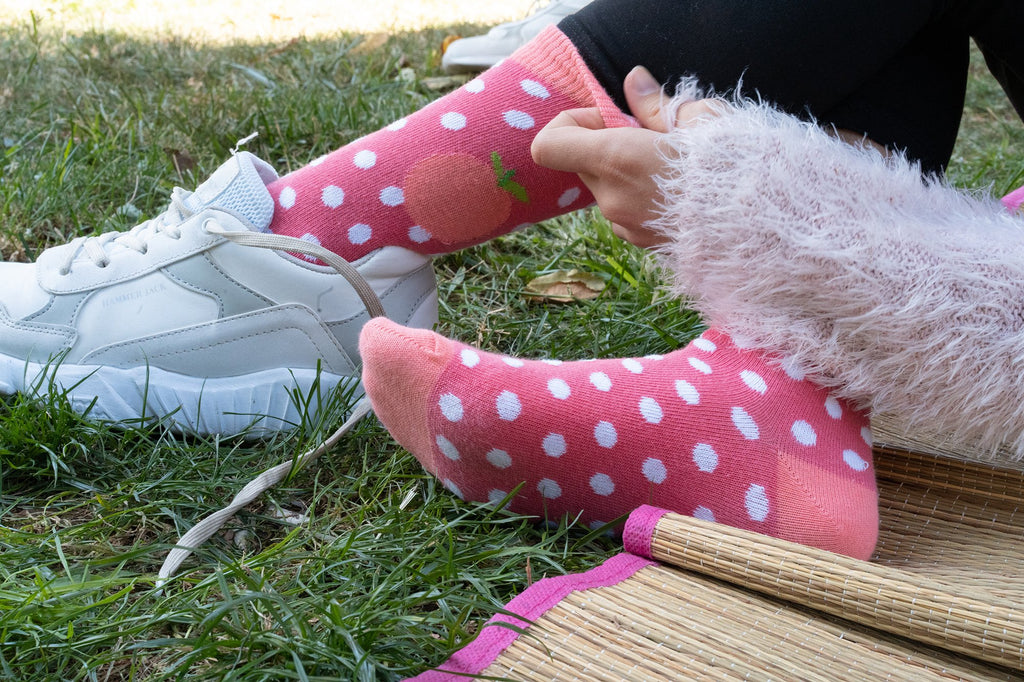 Kids Peach Dot Socks