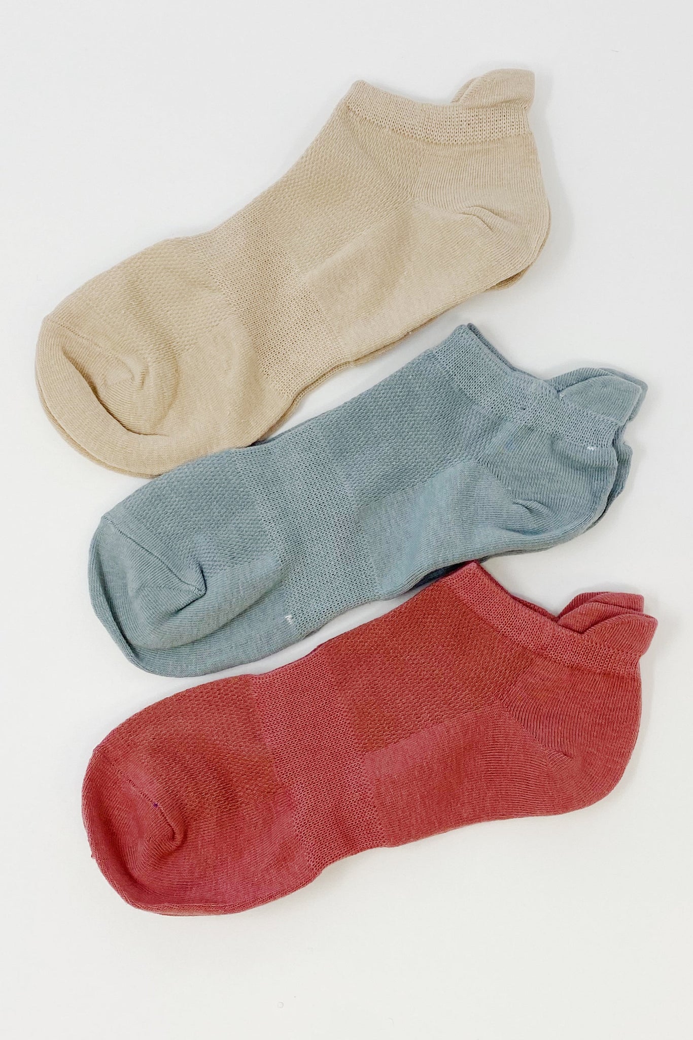 Color Of Today Low Ankle Socks Set